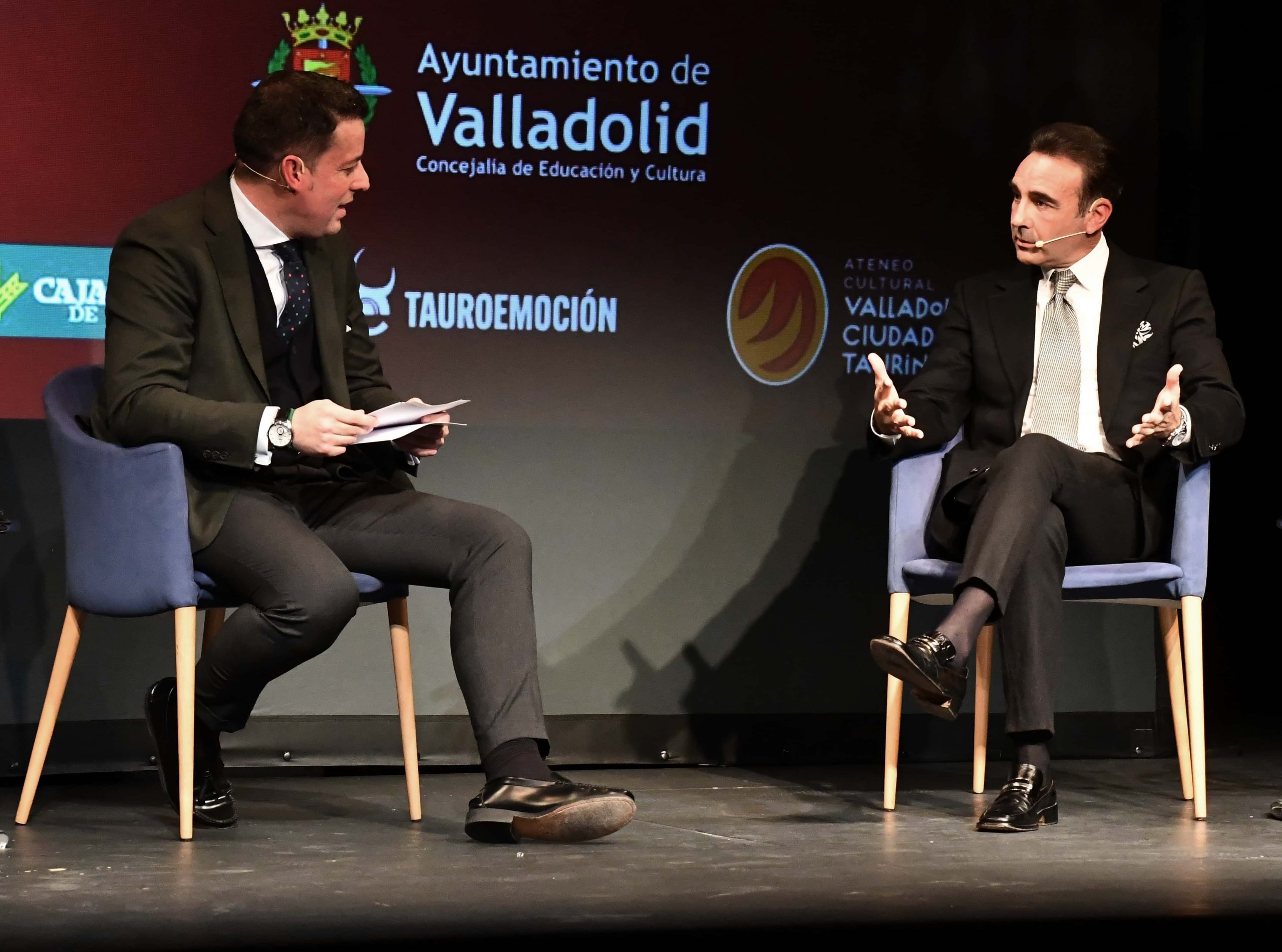 Valladolid se rinde a Enrique Ponce en un emotivo y multitudinario acto