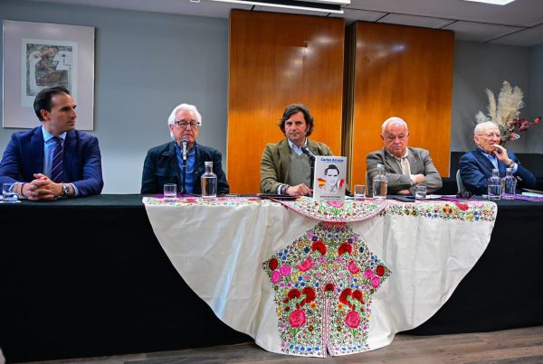 Presentación del libro sobre el diestro mexicano Carlos Arruza