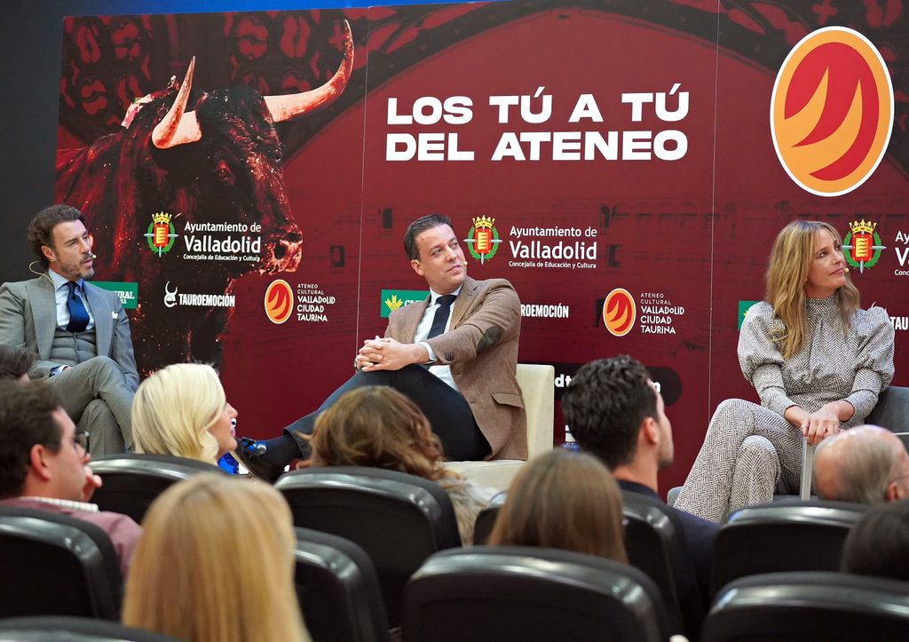 Tú a tú Finito de Córdoba y Estefanía Luyk: Costuras de la tauromaquia